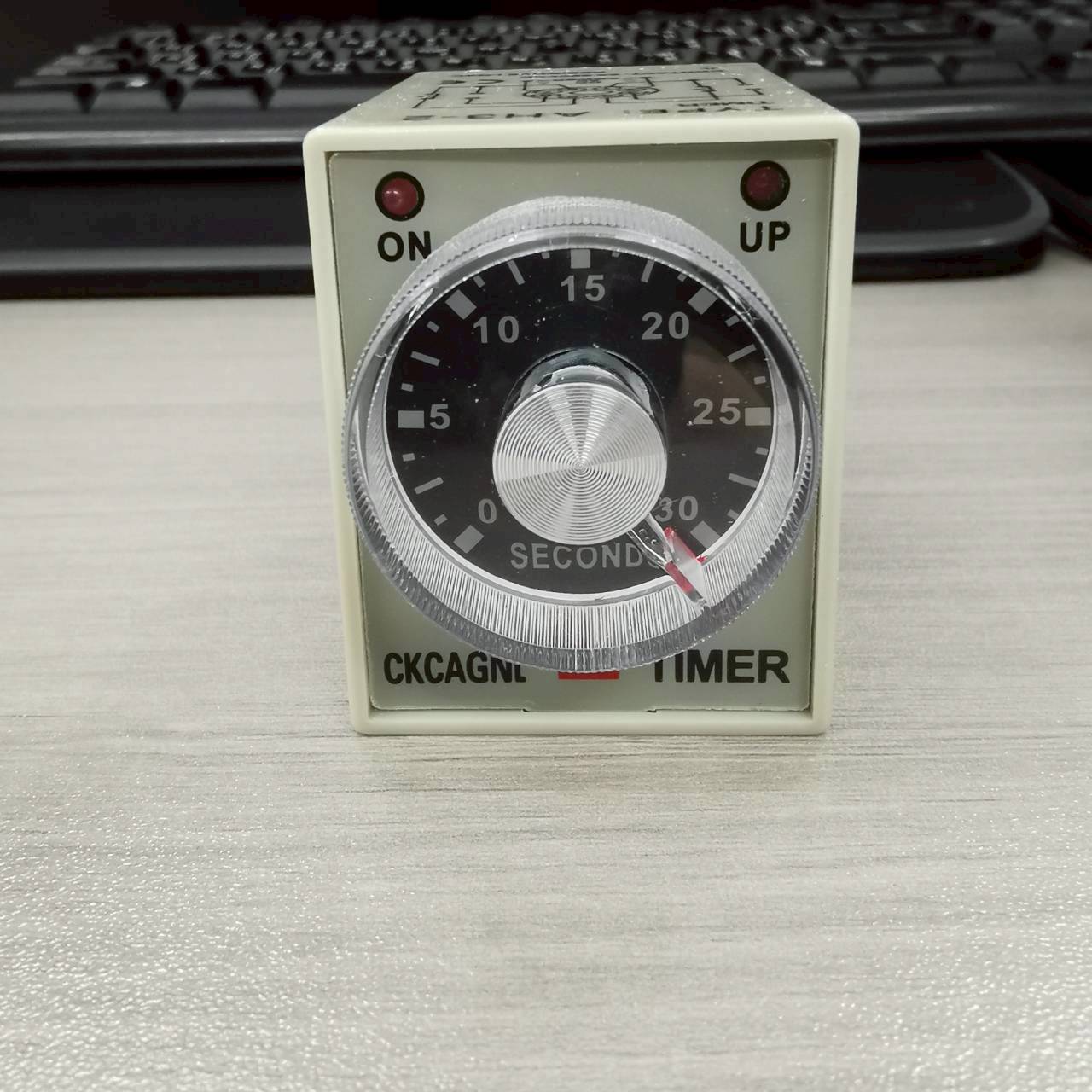CKC Timer AH3-2 220V ไทม์เมอร์ ฟรีซ็อกเก็ต PF083A ช่วงเวลา 30 วินาที Delay-ON CONTACT NO/NC 2 ชุด