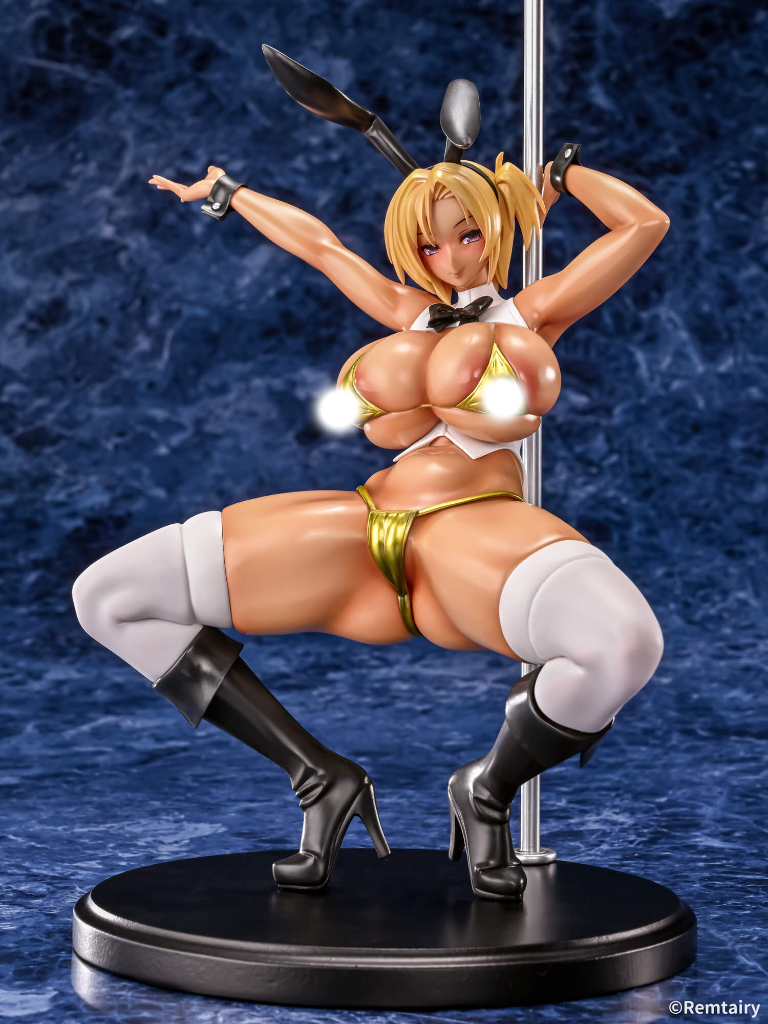 เปิดจอง : Tanned Gal Karryn Pole Dance Style