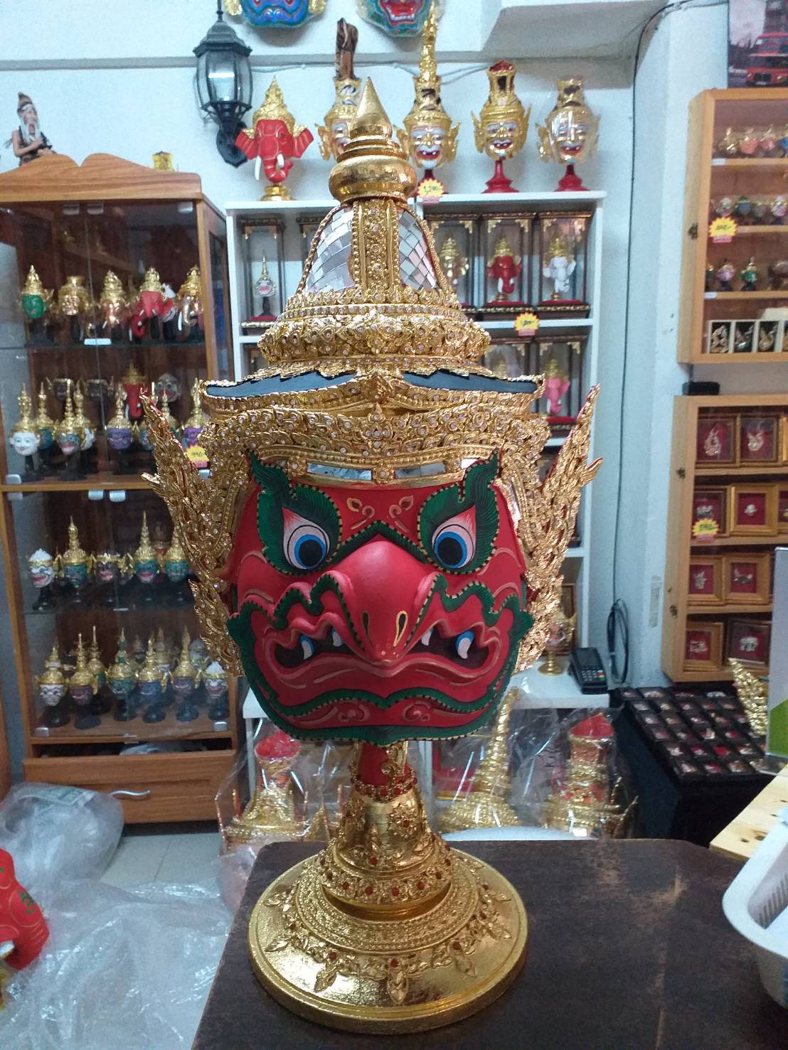 ครุฑ ขนาดครอบ