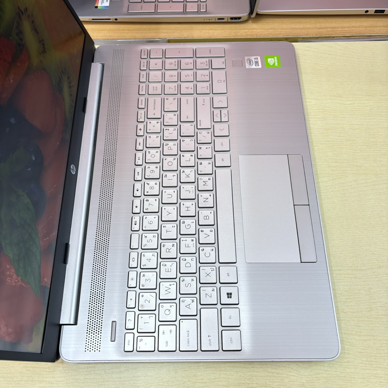 HP 15S – DU2057TX สภาพเครื่อง 85%