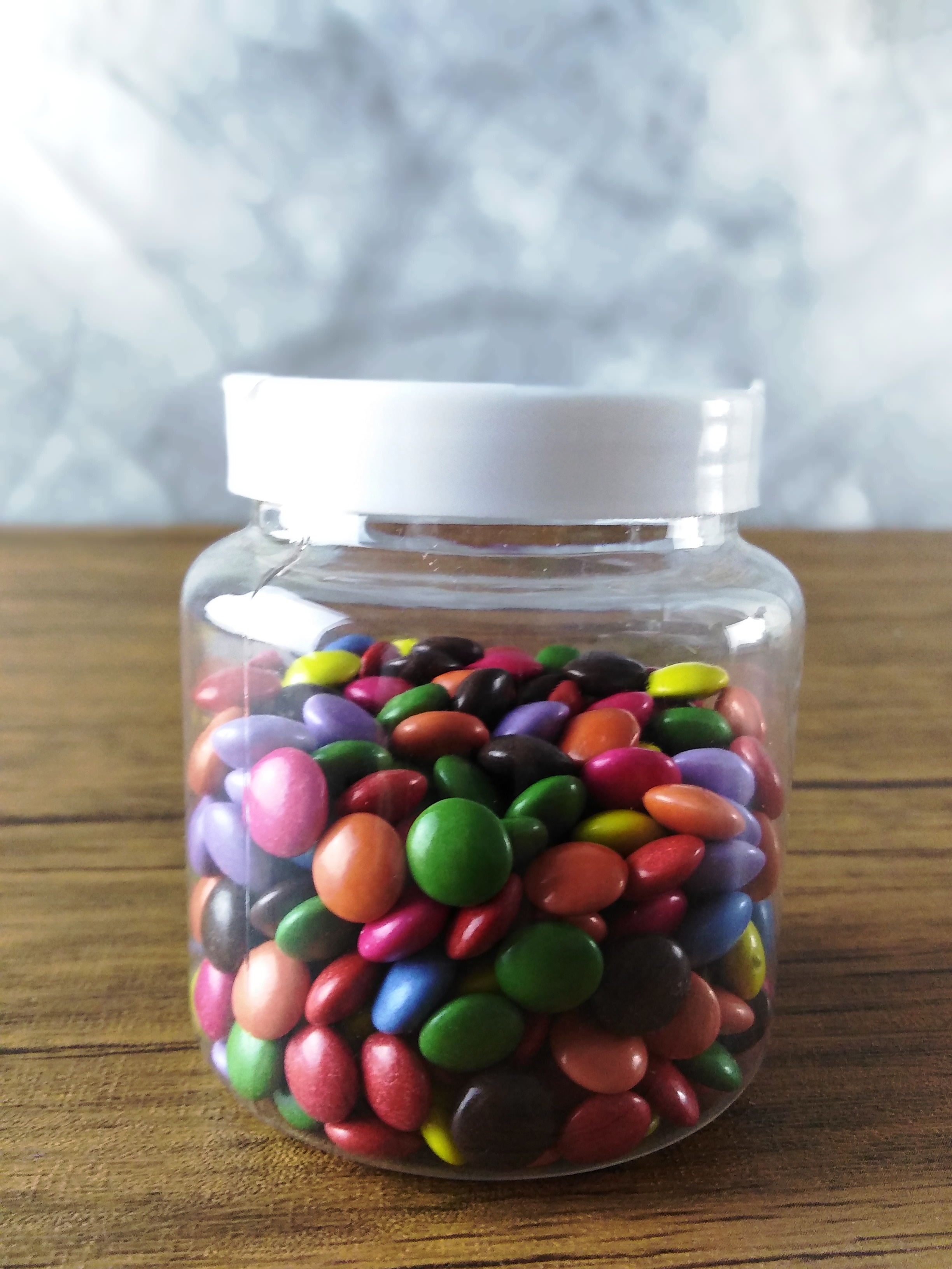 Sugar chocolate topping 100g.