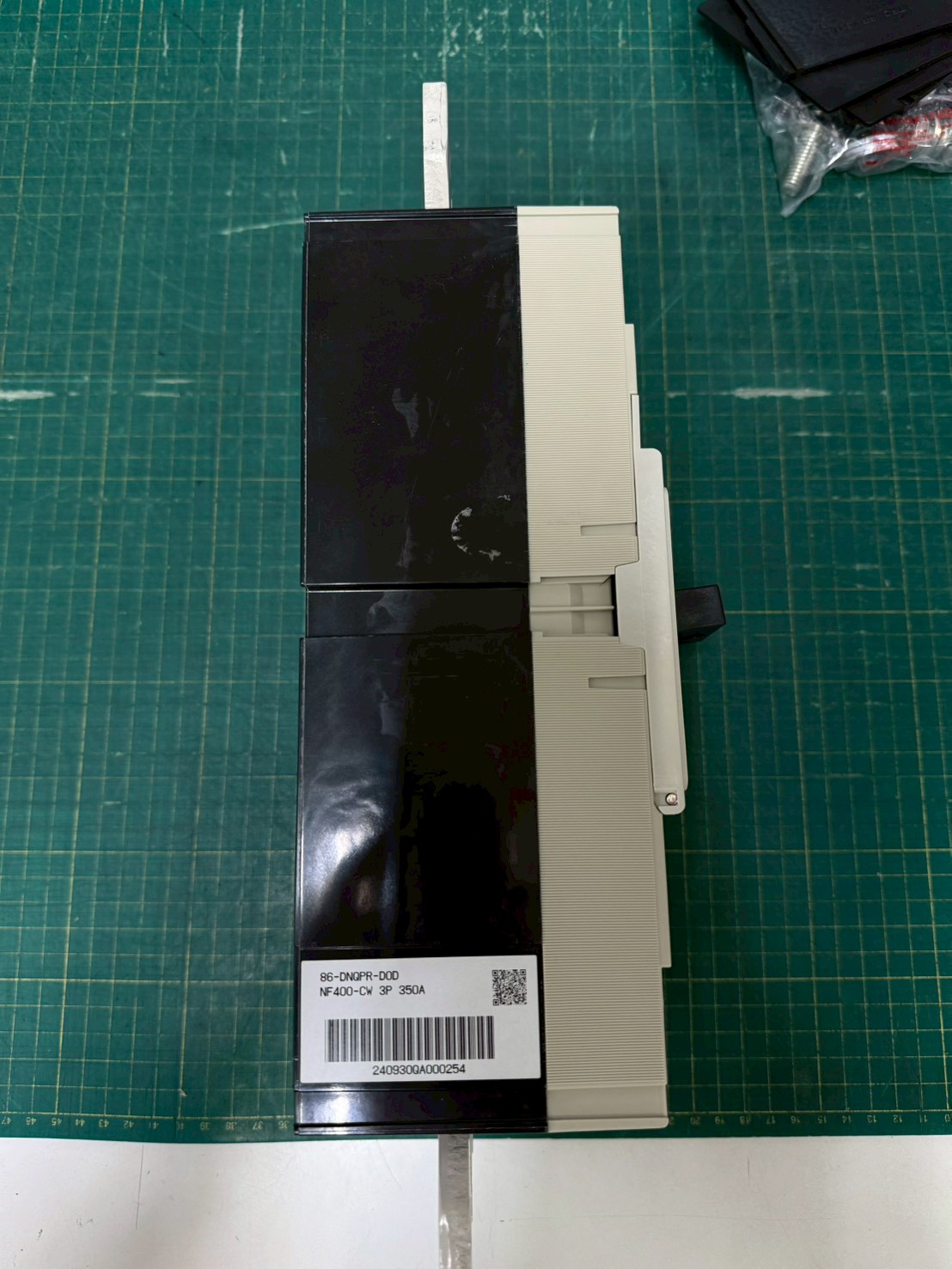 เบรกเกอร์ NF400-CW 3P 350A มิตซูบิชิ MITSUBISHI 350A 3POLE NF400 CW NF400CW