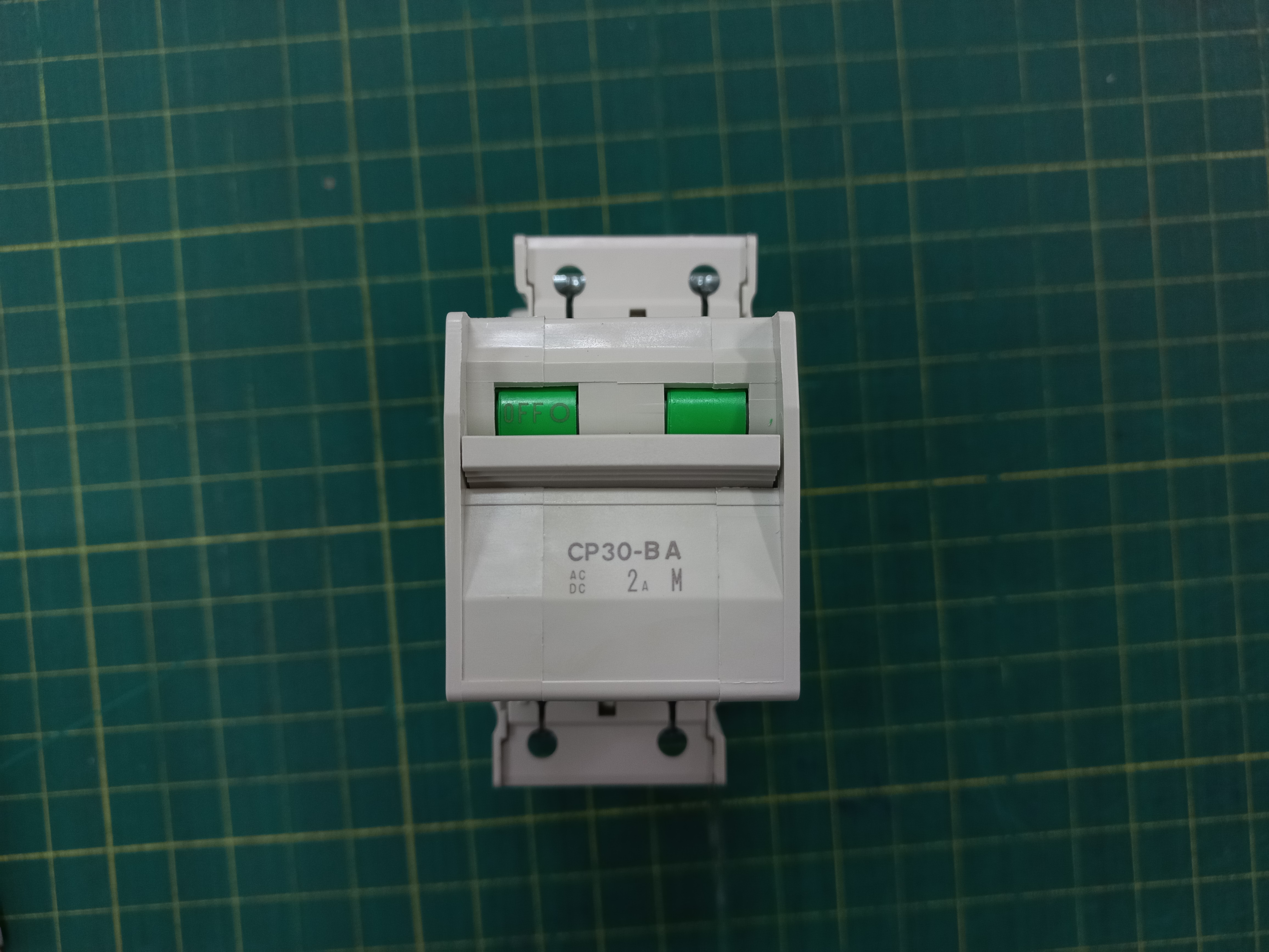 เบรกเกอร์ป้องกันวงจรควบคุม 2เฟส 1-M 2A Circuit Protector MITSUBISHI