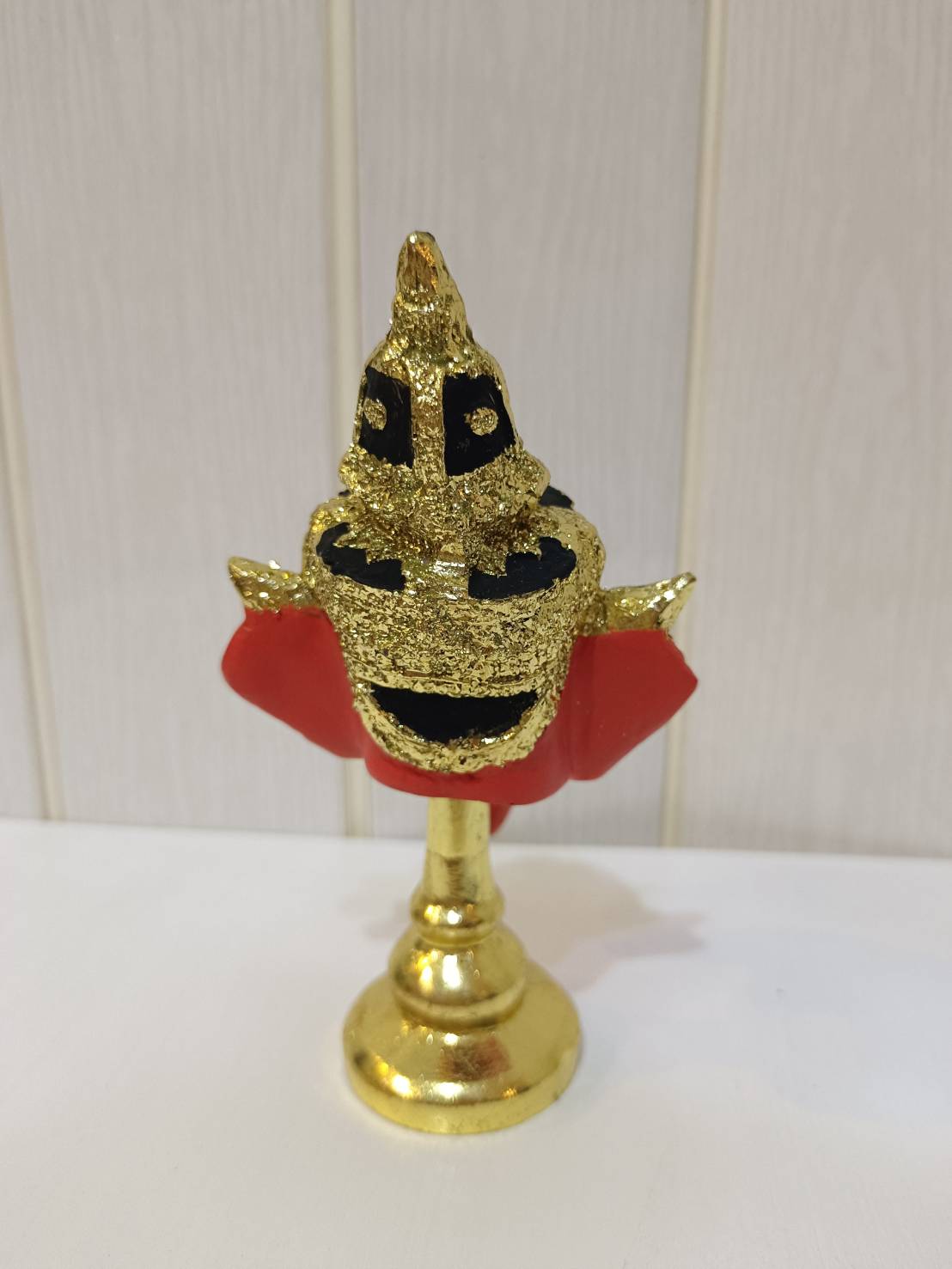 พระพิฆเนศ ขนาดจิ๋ว ขนาดตั้งหน้ารถ พร้อมฐานปิดทอง (สีส้ม)