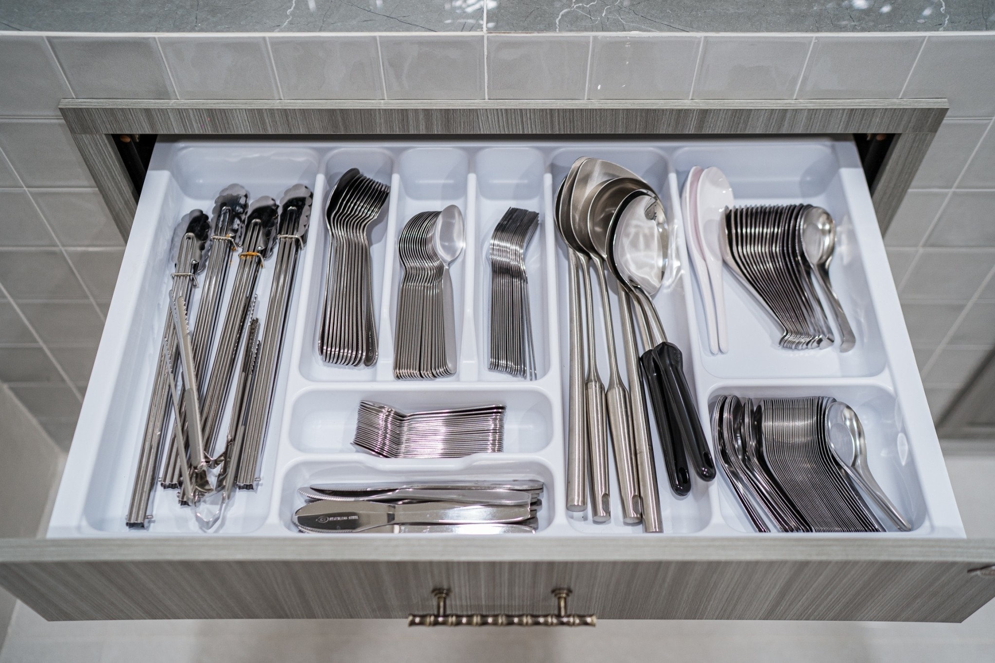 HR15083 บ้านพักติดทะเลหัวหิน The Rest Beachfront Hua Hin Pool Villa