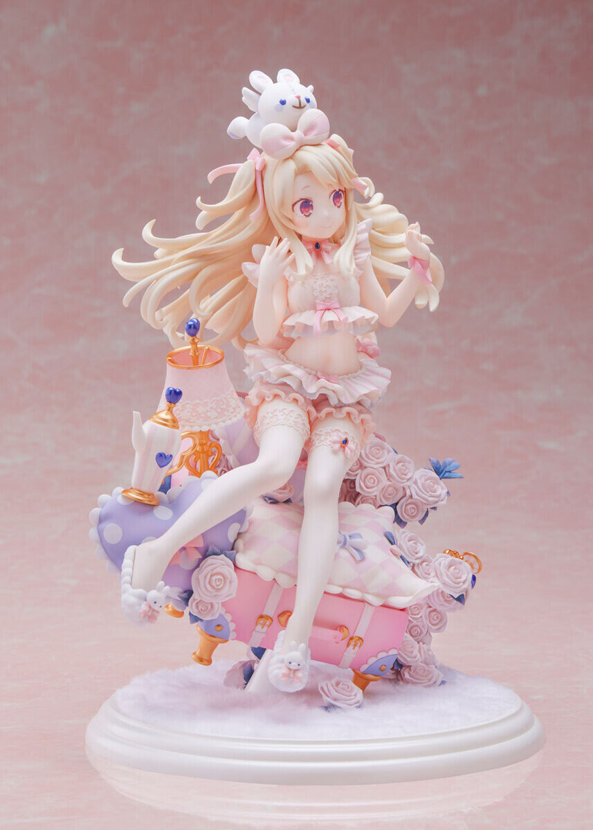 เปิดจอง : Illyasviel Von Einzbern Loungewear Ver.