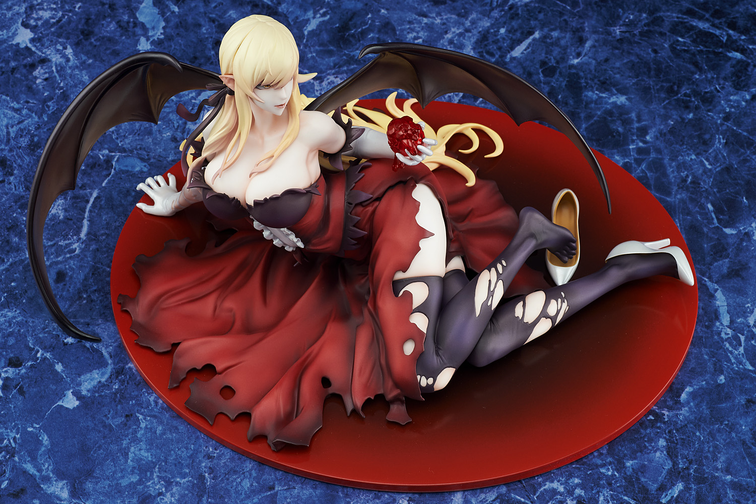 เปิดจอง : Kiss-shot Acerola-orion Heart-under-blade