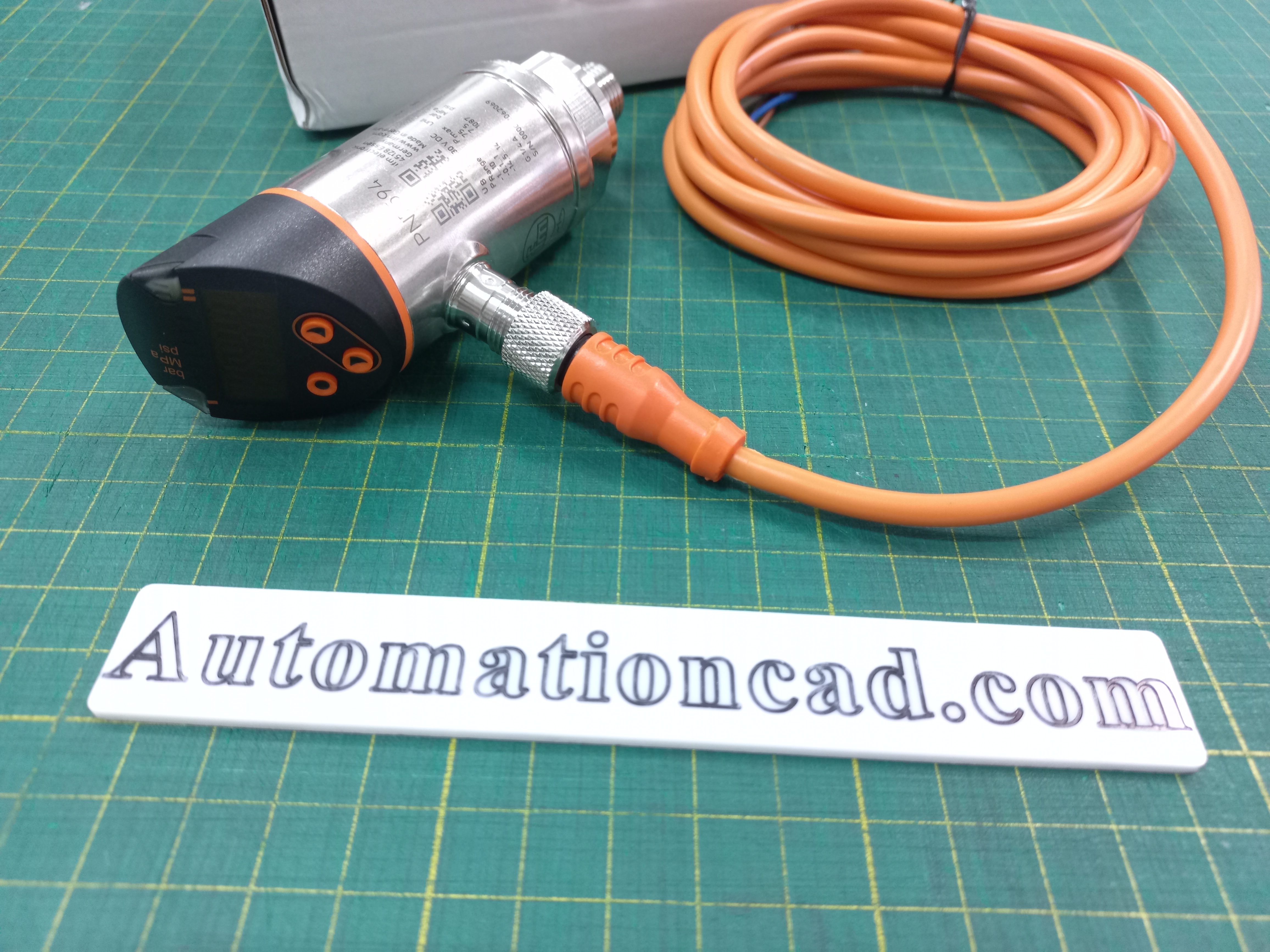 สายพร้อม CONNECTOR แบบตรง เกลียว M12 แบบ 4 ขา ยาว 2m.