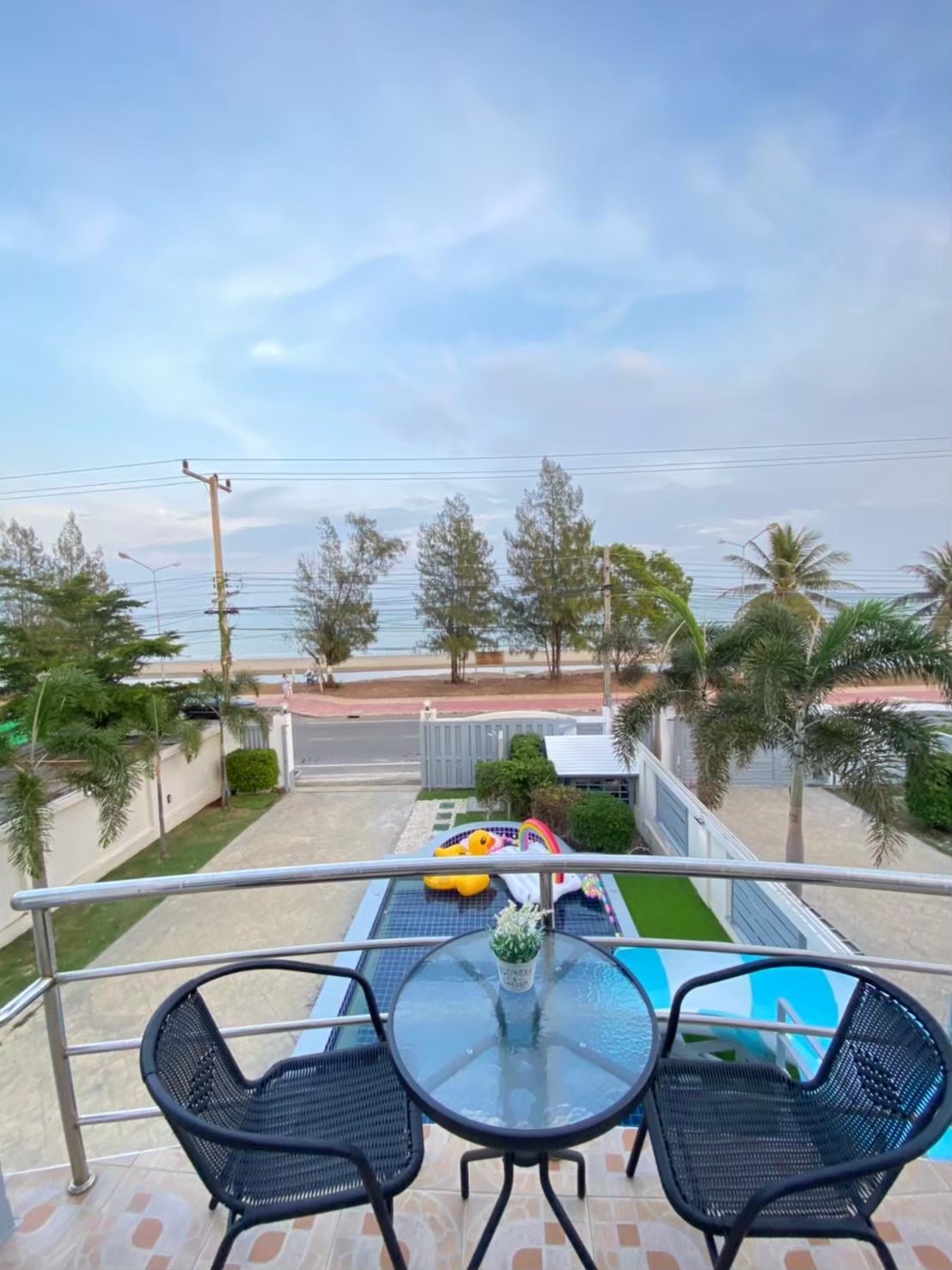 HR15046 บ้านพักติดทะเล The Sandy Beach Villa