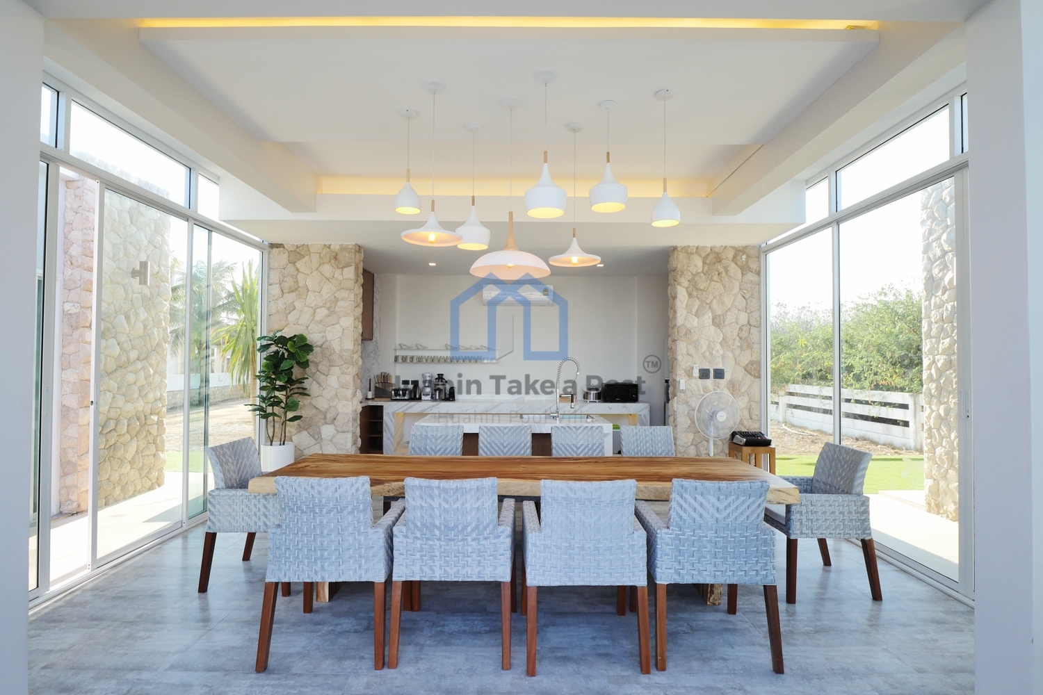 HR15012 บ้านพักติดทะเลปึกเตียน บ้านซีบรีซ2