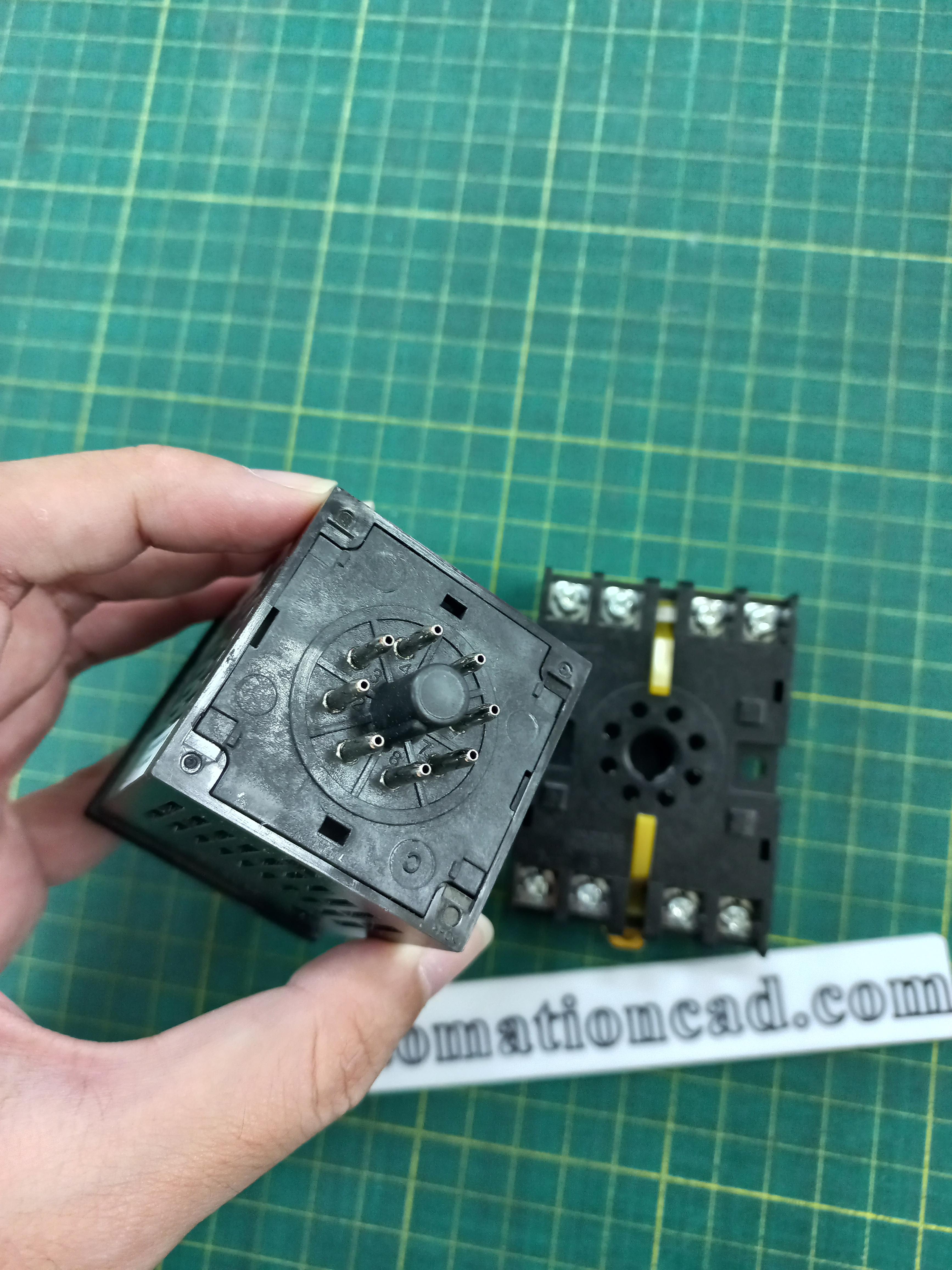 Digital Timer ไทม์เมอร์ OMRON H5CX-L8-N ไฟเลี้ยง 220VAC