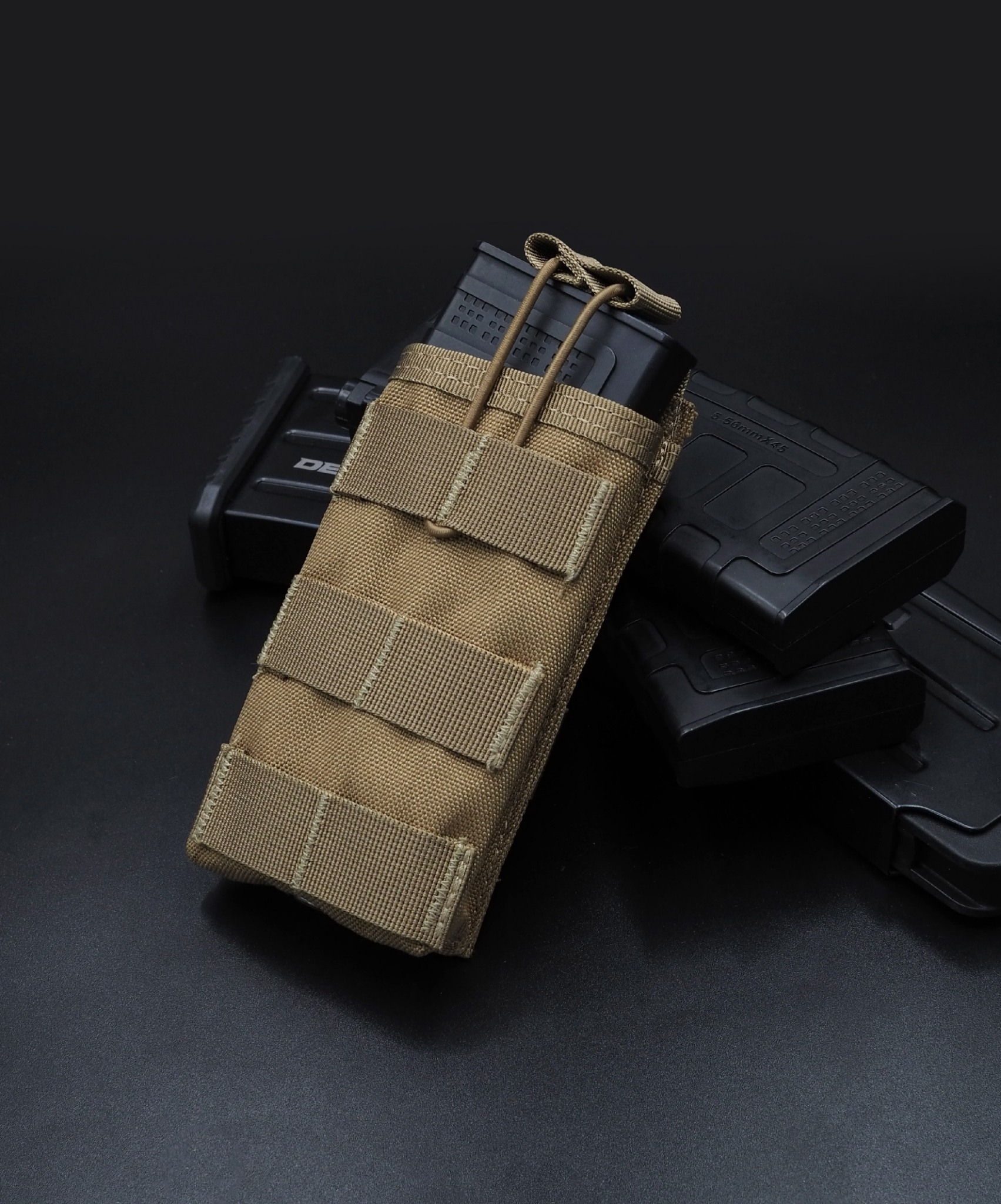 ซองใส่เเม็กกาซีน M1 - ใช้วัสดุทนทาน เเข็งเเรง ใช้งานง่ายสะดวก - สามารถติดกับเวสได้ มี 3 สี ให้เลือก