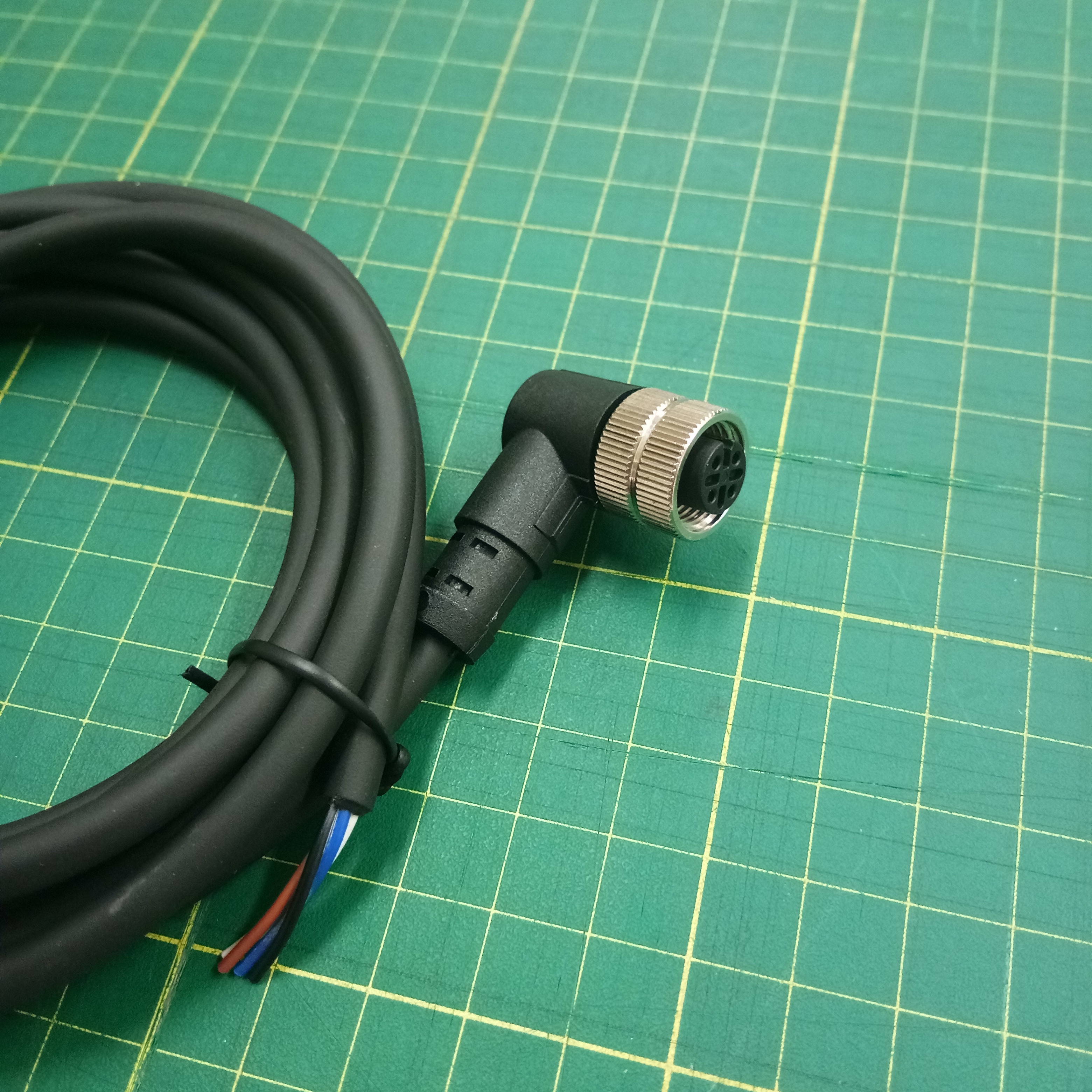 สายพร้อม CONNECTOR (PUR) แบบงอ90 เกลียว M12 ตัวเมีย แบบ 4 ขา ยาว 2m.