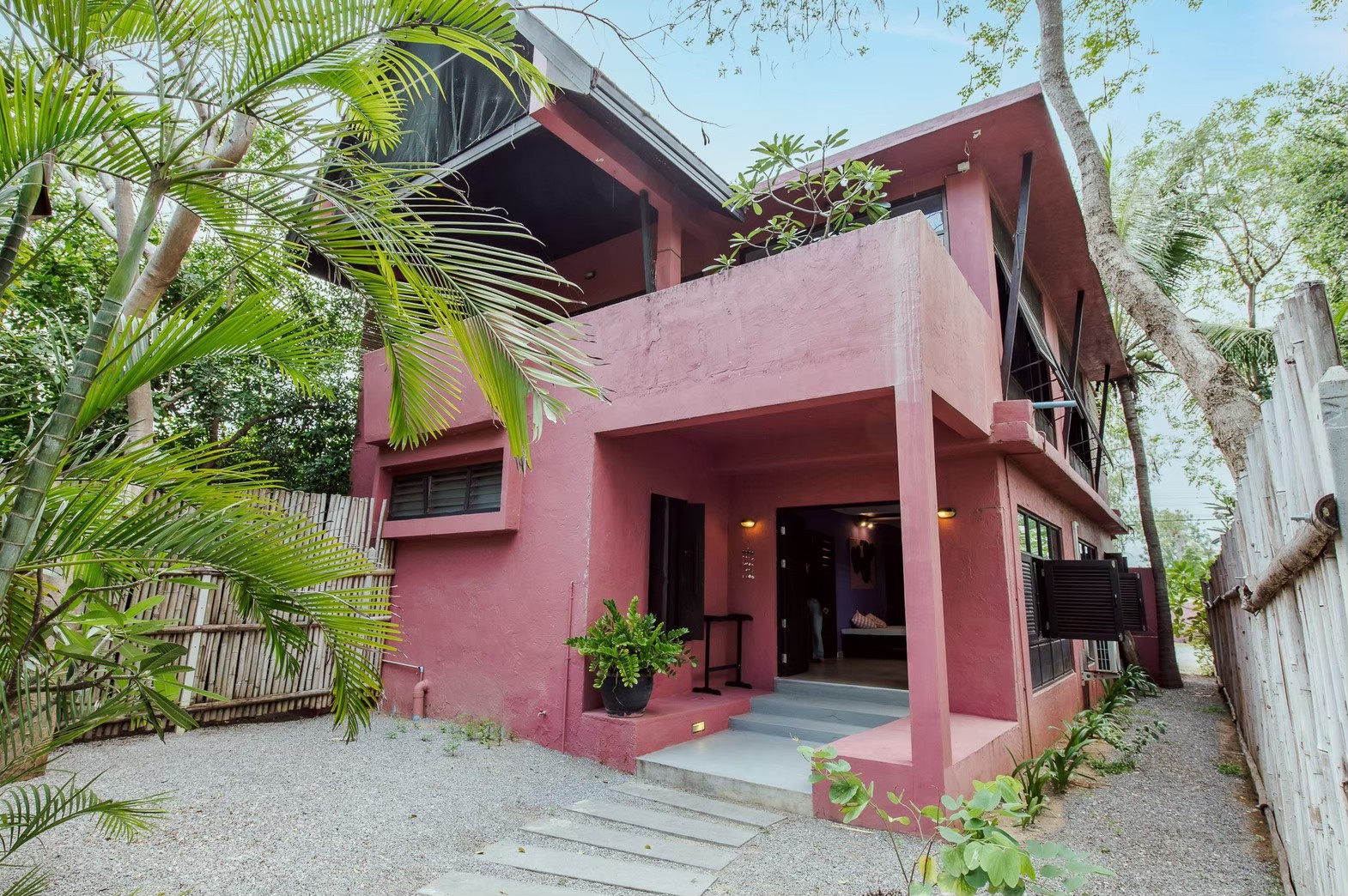 HR15062 บ้านพักติดทะเล The Le Valley Rimley Pranburi