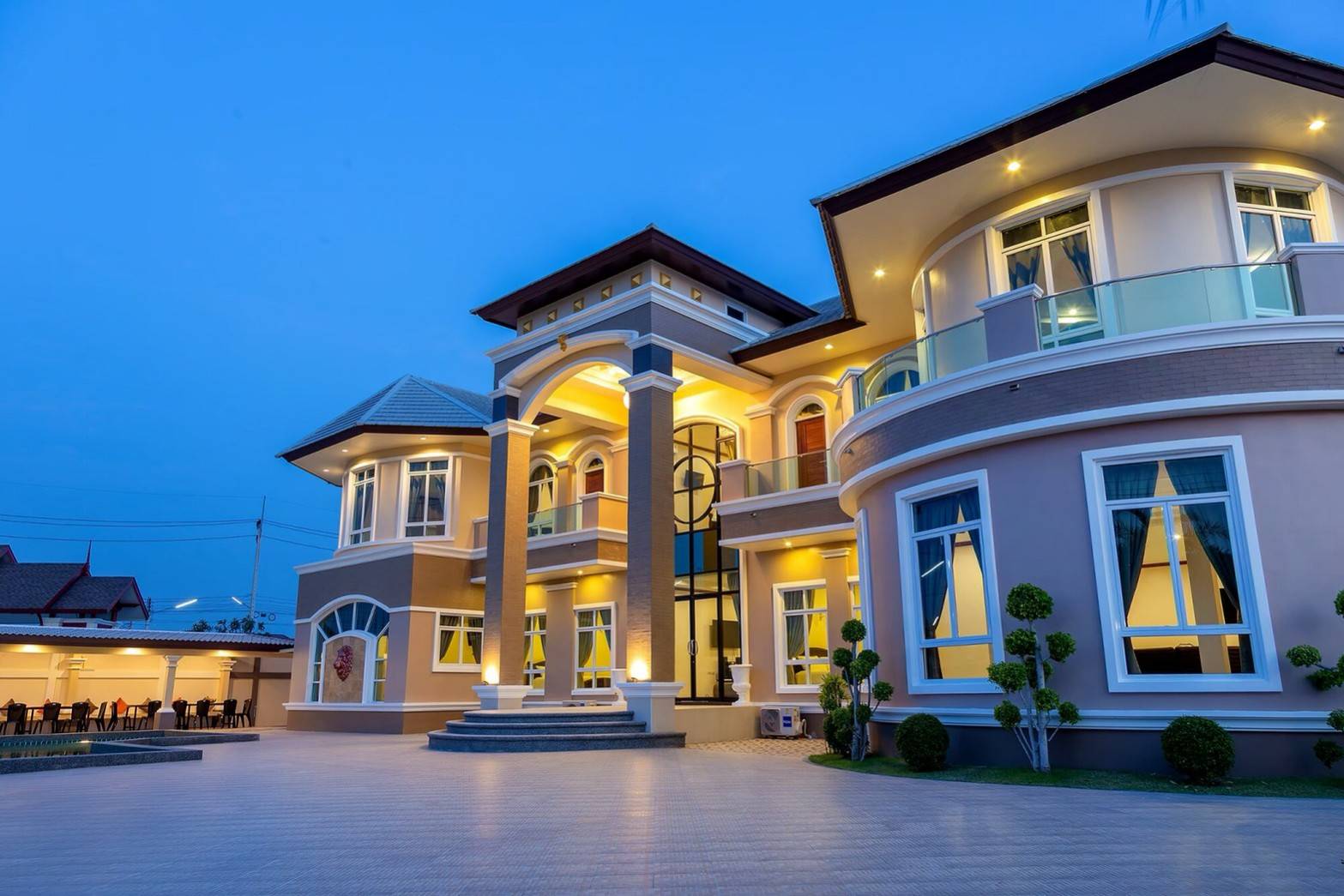 HR10101. บ้านพักชะอำ บ้าน The Grand Villa Cha Am