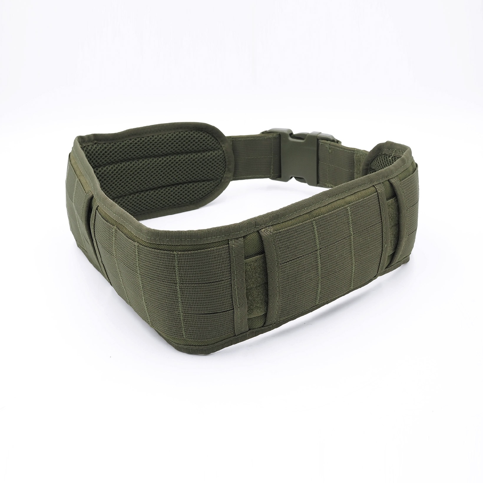 New. เข็มขัดสนาม ( Battle Belt ) ผลิตจากผ้า 1000D คุณภาพสูง กันน้ำ ด้านในบุนวมนิ่ม ไม่กดรัด ใส่สบาย ด้านนอกเป็น Molle ร้อยอุปกรณ์ต่างๆได้ Free Size : 30 - 41 นิ้ว 4 สี ดำ ทราย เขียว มัลติแคม