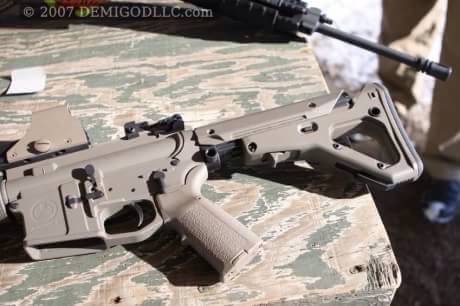 New.ชุดพับพายท้าย M4 Law Tactical AR-15 Folding Stock Adapter for Cmmg M4 / M16 / SR25 ราคาพิเศษ