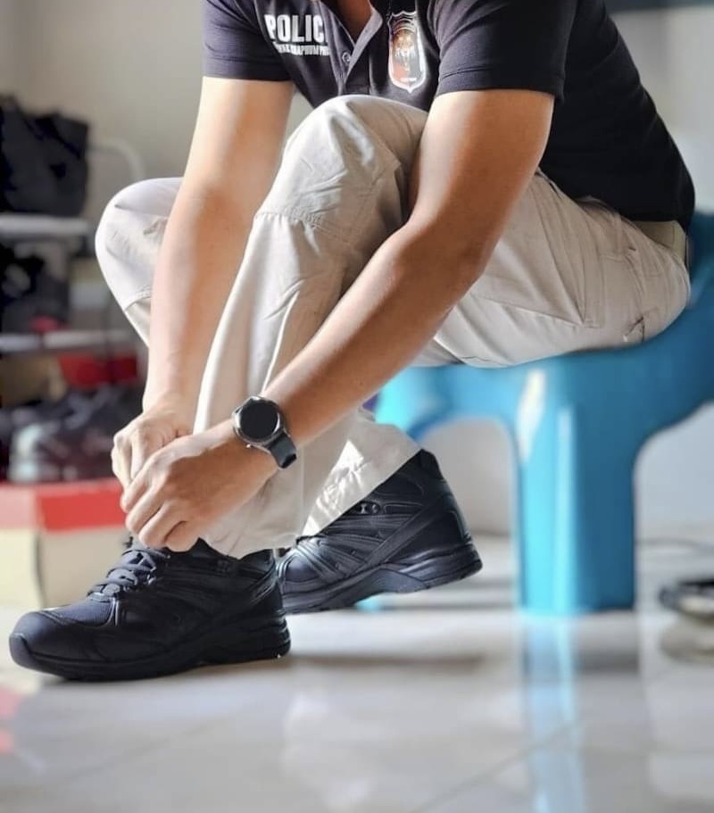 NEW รองเท้า SHOES ATTACK @G-TEX ( WATER PROOF) ภายใต้การผลิตของแบรนด์Bogie1 Tactical ในแวดวงสินค้าประเภท Tactical และ Outdoor นั้น คุณสมบัติการกันน้ำและการระบายอากาศของผลิตภัณฑ์เป็นสิ่งที่สำคัญ เพราะกิจกรรมที่ผู้สวมใส่ใช้งานจะต้องเผชิญนั้นมีหลากหลาย เป็นร