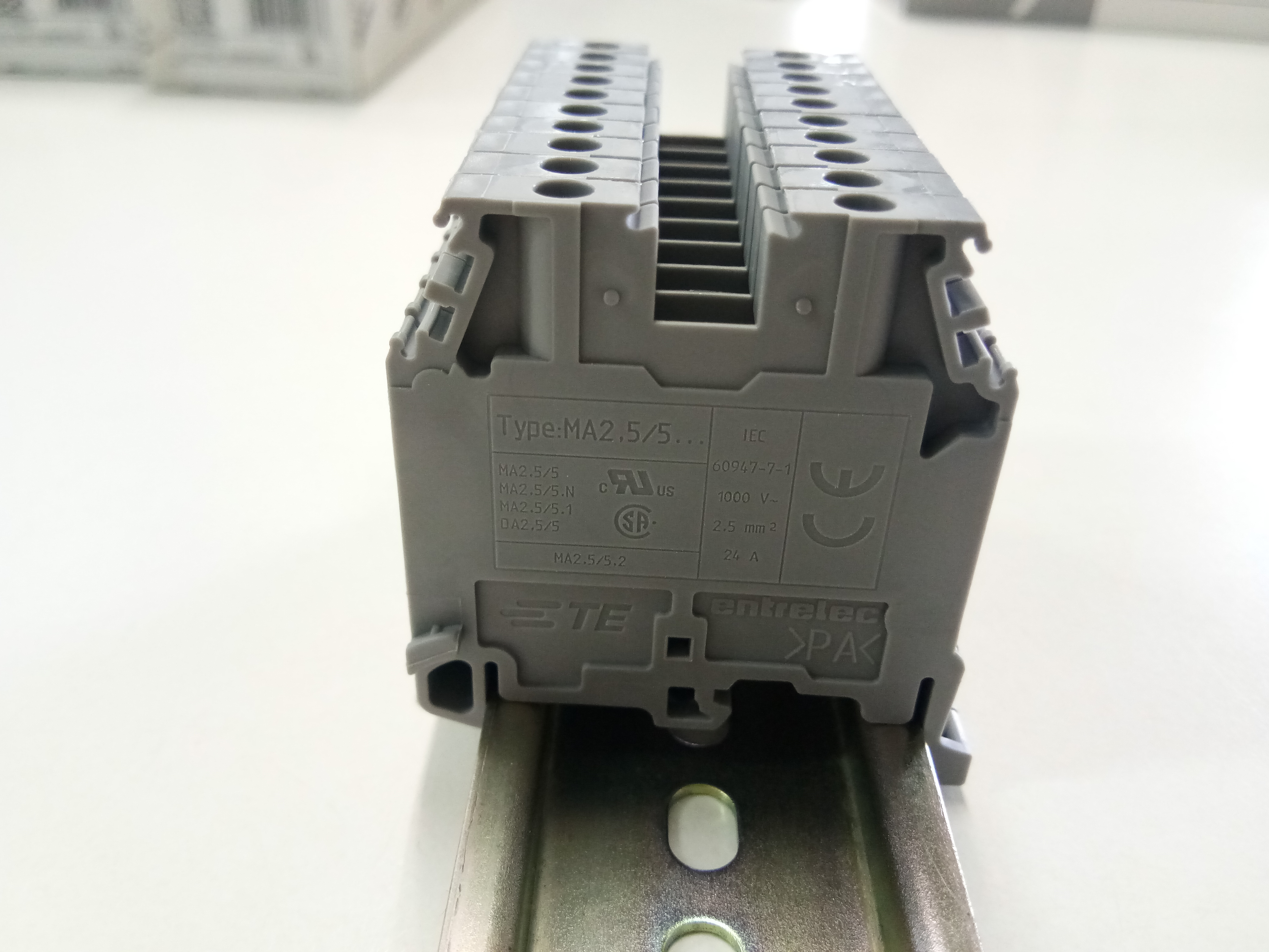 Terminal ABB เทอร์มินอล MA2.5/5 Screw clamp