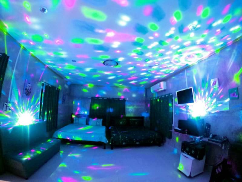 HR 2017 บ้านพักหัวหิน ชิวชิว คาราโอเกะ ไฟเธค