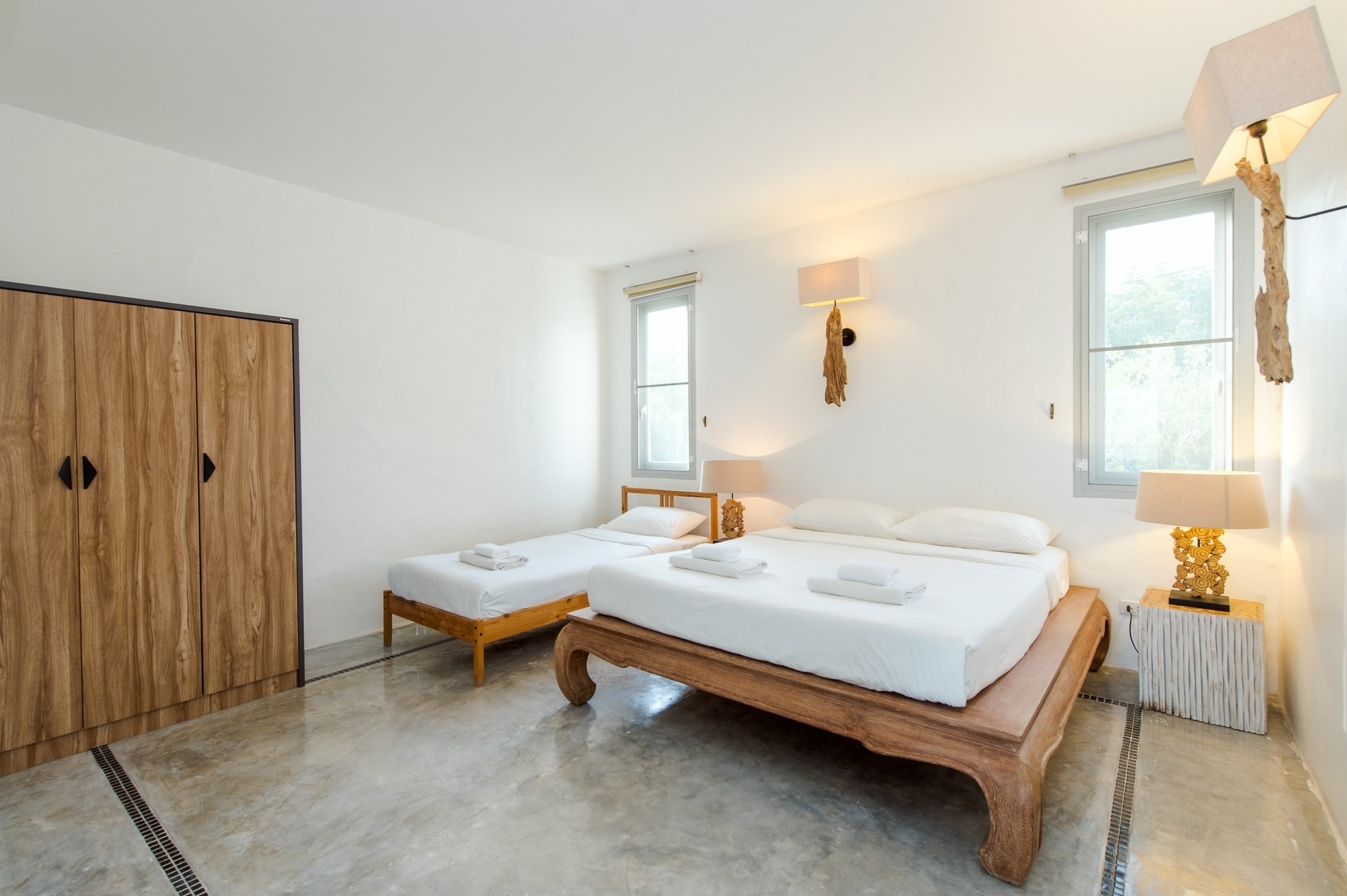 HR15088 บ้านพักติดทะเล S Beach pool villa Kuiburi