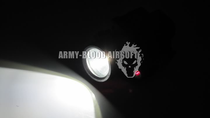 QD M6 Flashlight with Laser (LED)-BK