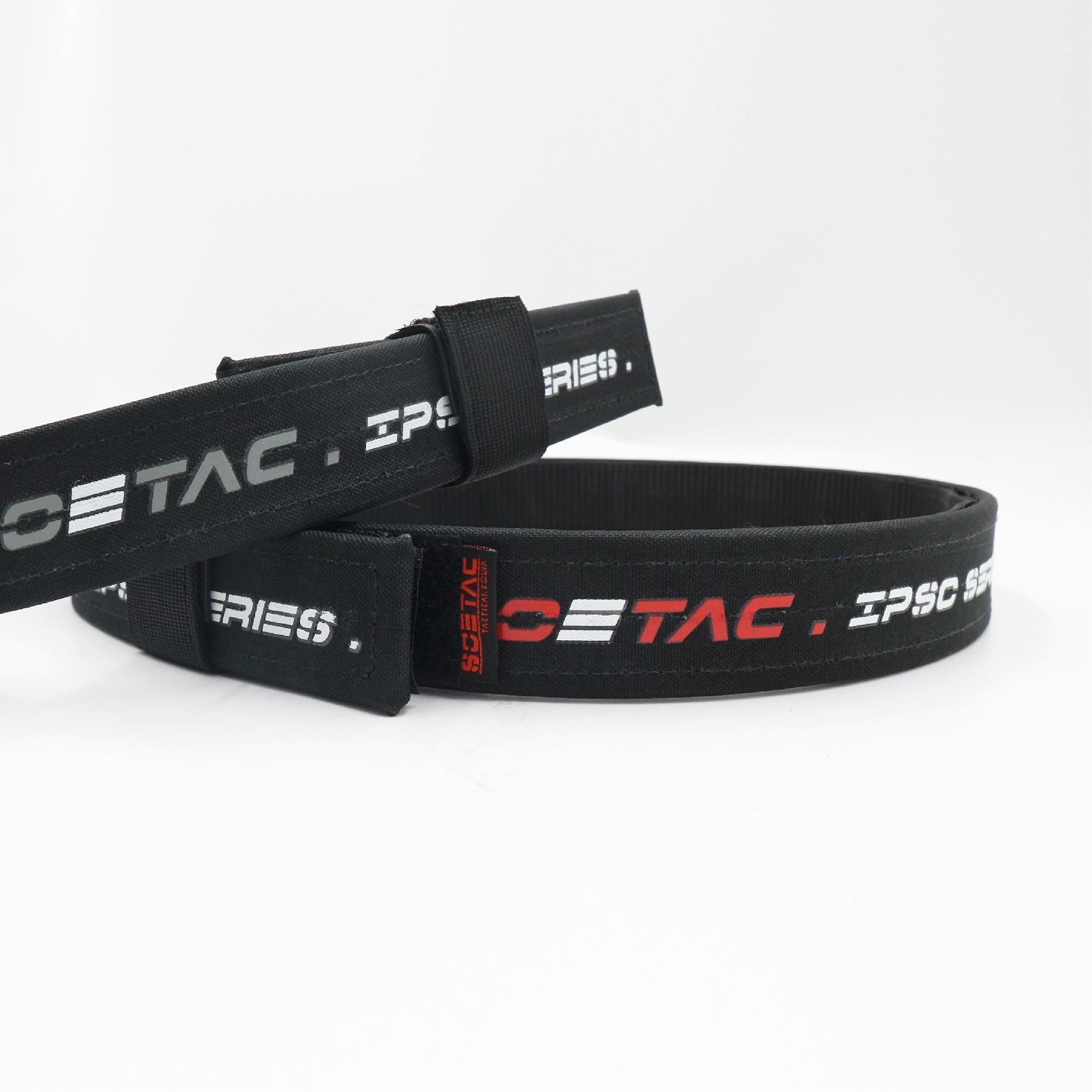 เข็มขัด IPSC SOETAC - ผลิตจากวัสดุ PE แข็งแรง - รองรับน้ำหนักอุปกรณ์ต่างๆ ได้อย่างดี - สาย 2 ชั้น ประกบติดกันด้วยแผ่น velcro - สายอ่อนด้านใน สามารถสอดเข้ากับหูกางเกงได้ - สายภายนอกกว้าง 1.5" หนา 0.25" - แถมฟรี Belt keeper -มี 2 สี แดง / เทา 4 ไซ