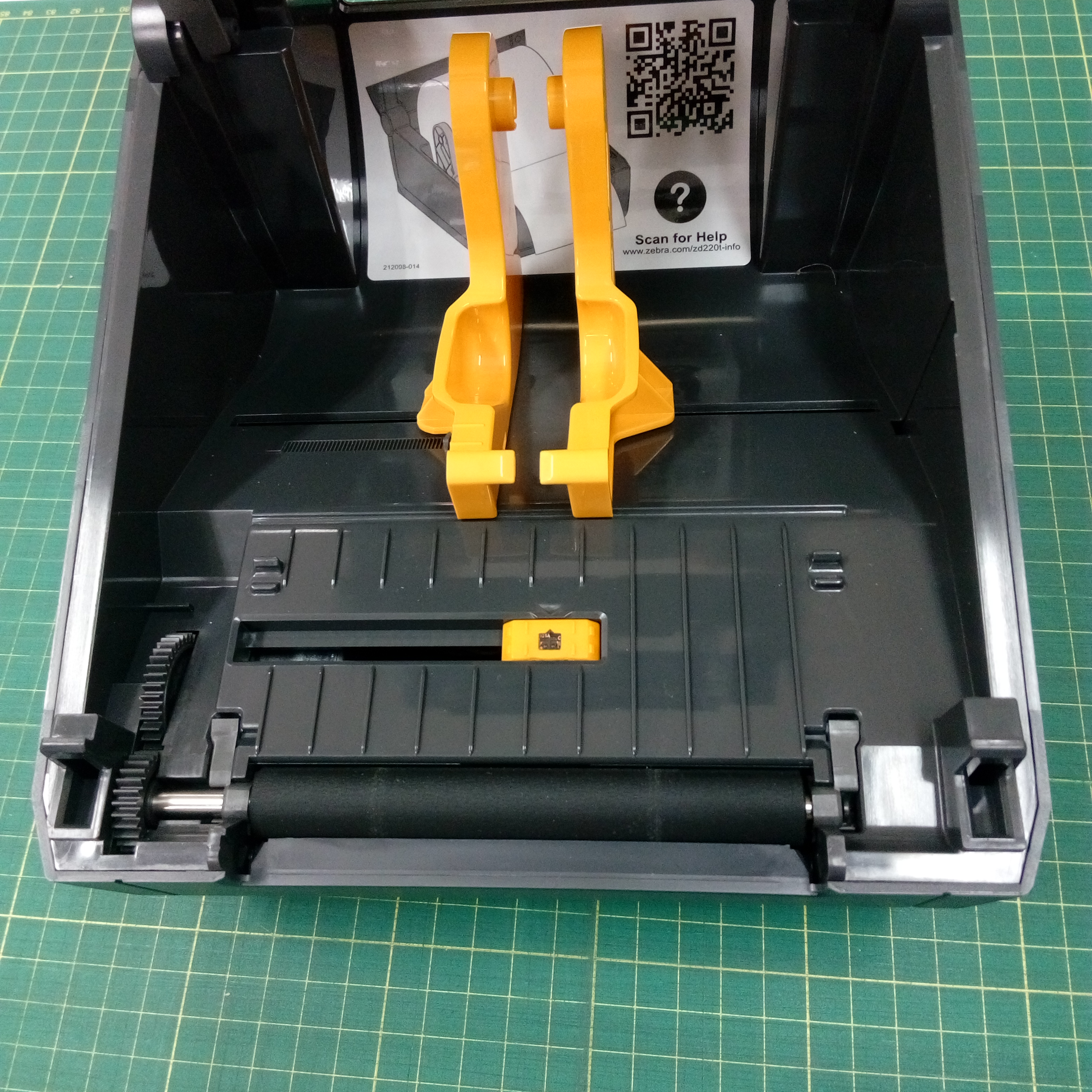 เครื่องพิมพ์ท่อหด สติ๊กเกอร์ บาร์โค้ด ZD230 ZEBRA PRINTER ความละเอียด 203dpi