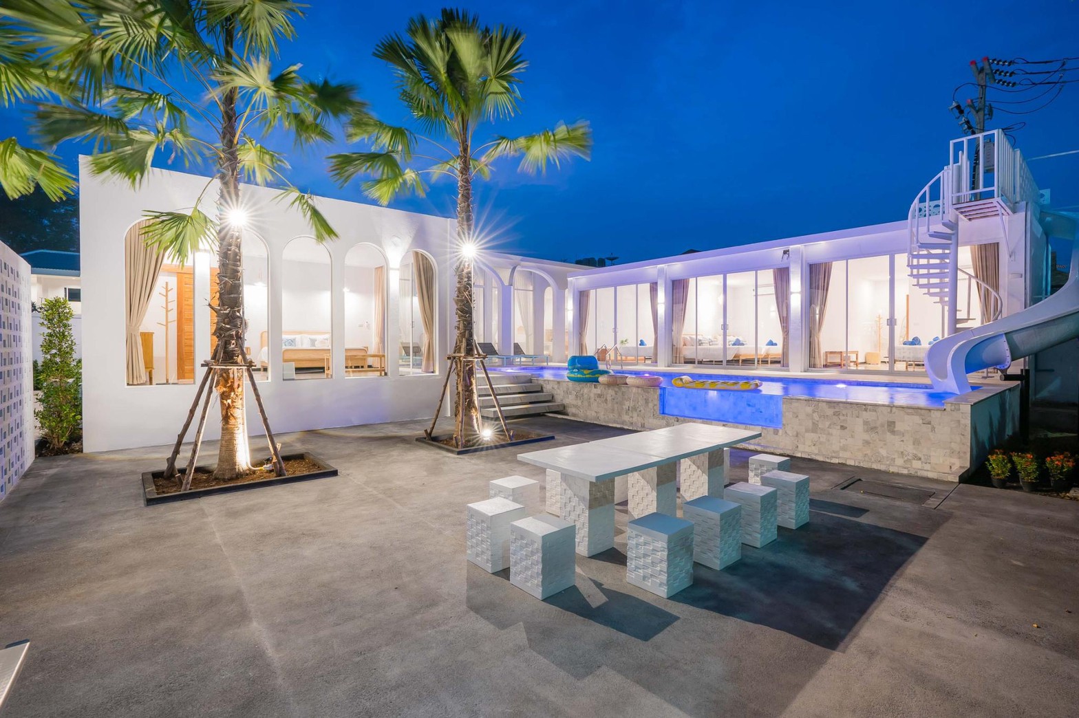 HR15059 บ้านพักติดทะเลชะอำ The Mira Beach Cha Am