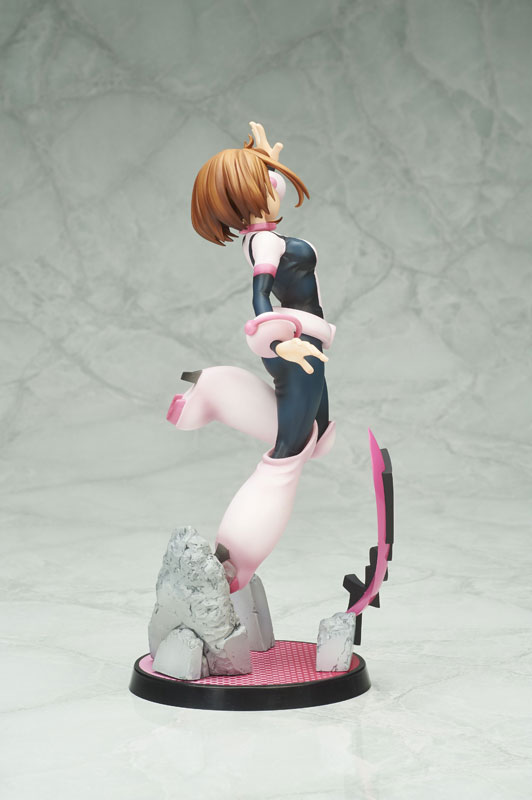 เปิดจอง : Ochaco Uraraka Hero Suit Ver. (Re-run)