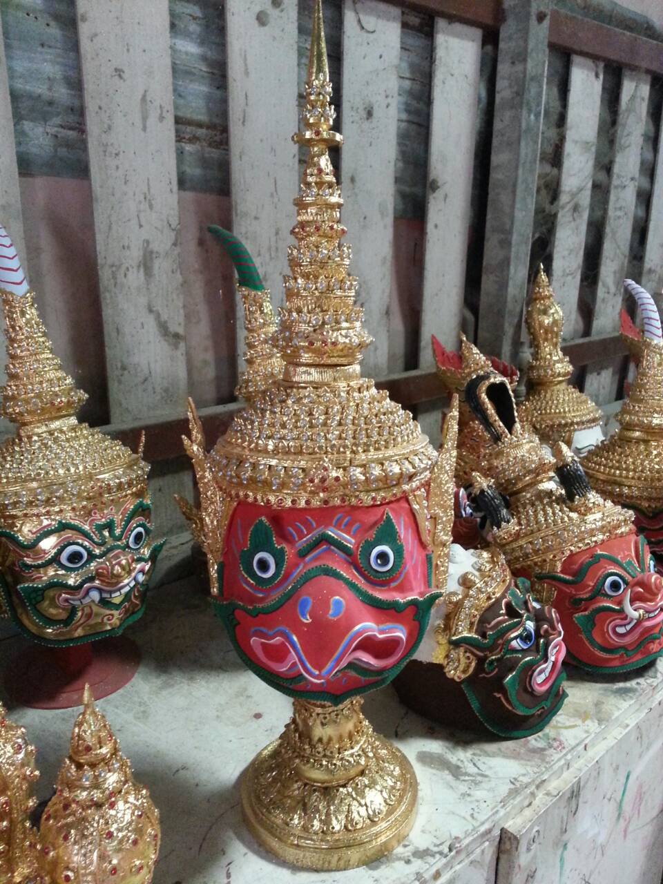 เศียรครุฑ ขนาดรอบ