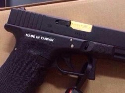 New.สินค้ามาใหม่ ปืนสั้น VFC GLOCK17 Full Marking ท่อในมี 3 สี สีดำ / สีเงิน / สีทอง ราคาพิเศษ