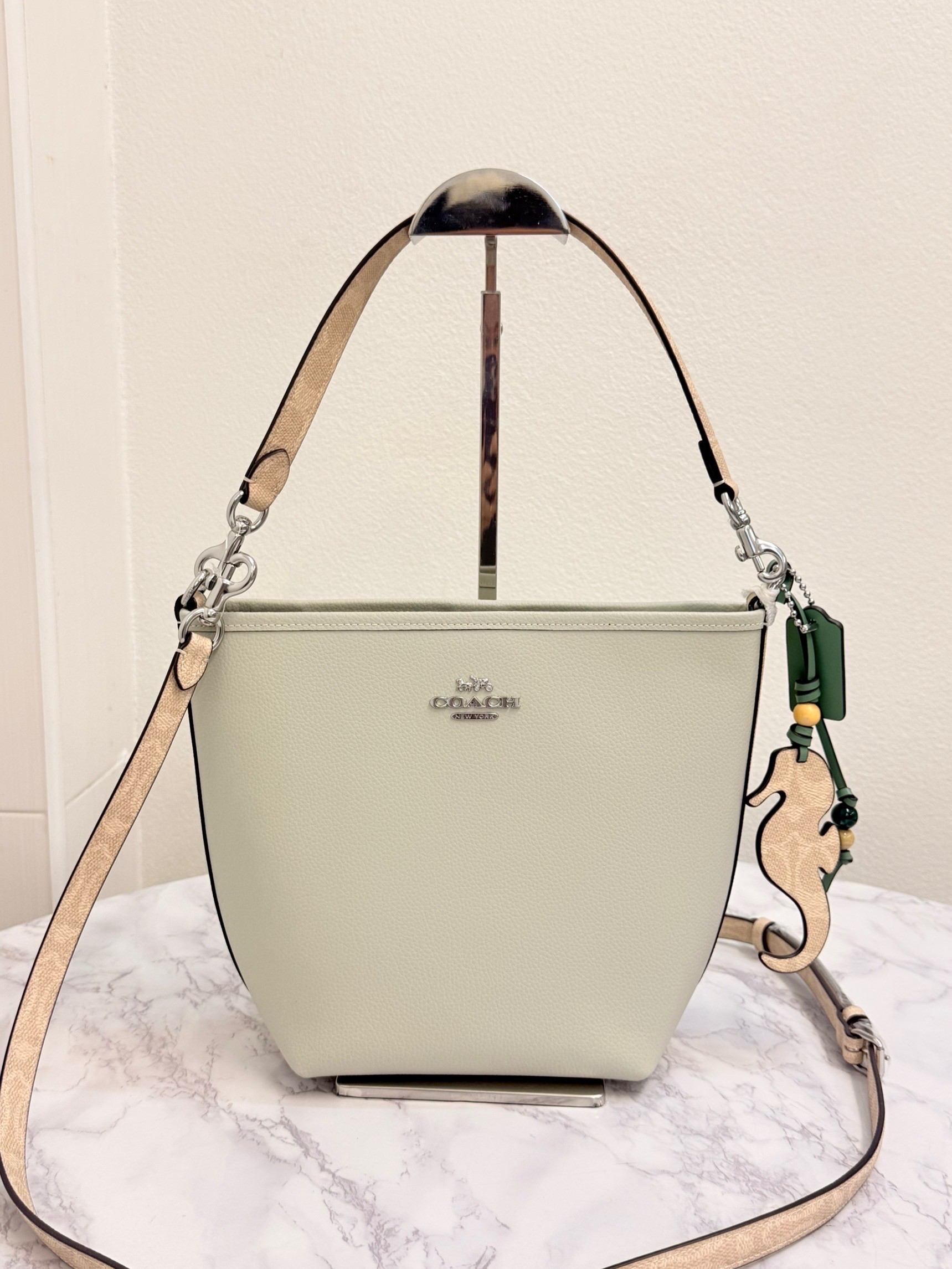 กระเป๋า Coach แท้ รุ่นCBH75