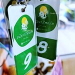 พวงกุญแจรีสอร์ทธนัชชาอะคริลิคติดสติ๊กเกอร์กลับหลัง สไตล์โมเดิร์น มินิมอล