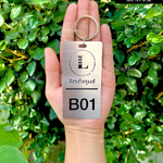 พวงกุญแจห้องพัก Little Rooms สแตนเลสแฮไลน์ ลายกัดกรดลงสี สไตล์โมเดิร์น มินิมอล เรียบหรู