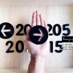 ป้ายเลขหน้าห้อง ป้ายติดหน้าห้อง ป้ายลูกศรบอกทาง สไตล์โมเดิร์น มินิมอล