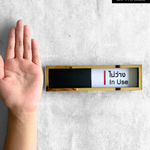 ป้ายเลื่อนหน้าห้องประชุมขอบทอง ป้ายเลื่อนว่างไม่ว่าง สวยหรูหราสไตล์โมเดิร์น มินิมอล