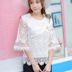 เสื้อลูกไม้สไตน์เกาหลีสีขาว เสื้อลูกไม้สไตน์วัยรุ่นสีขาว เสื้อผ้าไทยใส่กับผ้าซิ่น เสื้อผ้าฝ้ายใส่กับผ้าถุงสีขาว เสื้อลูกไม้ใส่ผ้าซิ่น เสื้อลูกไม้พาดาแขนสั้นสีขาว