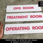 ป้ายบริษัท ป้ายแผนก ป้ายอะคริลิค สไตล์โมเดิร์น มินิมอล สีชมพู