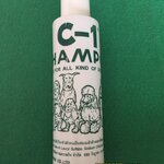 C-1 SHAMPOO 400 ml.แชมพูสำหรับสุนัขและสัตว์เล็ก มีตัวฟอกขาวอ่อนๆ