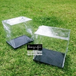 กล่องอะคริลิค กล่องโมเดล กล่องอะคริลิคแบบมีฐาน