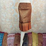 กระโปรงผ้าไทยหางปลา #กระโปรงผ้าฝ้าย #ผ้าถุงสำเร็จรูป #ผ้าซิ่นสำเร็จรูปผ้าฝ้ายทรงทวิทด้านหลังใส่สม็อกยางยืด #กระโปรงผ้าไทย #กระโปรงผ้าฝ้าย #กระโปรงผ้าพื้นเมือง FREE SIZE