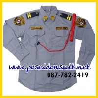 7. ชุดรปภ.เสื้อเชิ้ตสีเทา แขนยาว กางเกงสีกรม