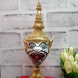 หนุมานครองเมือง (ทรงเครื่อง) พร้อมฐานปิดทอง