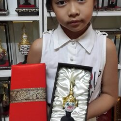 หัวโขนจิ๋ว พร้อมกล่องผ้าไหม