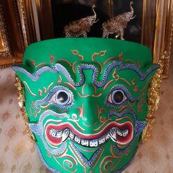 หน้ากากรามสูร