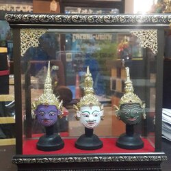 หัวโขนจิ๋ว ชุด 3 หัวพร้อมตู้โชว์ลายไทย