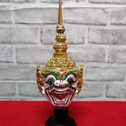 หนุมานครองเมือง ขนาดเล็ก พร้อมฐานไม้สีดำ