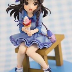 เปิดจอง : Arisu Tachibana (Hajimete No Hyoujou) (Re-run)