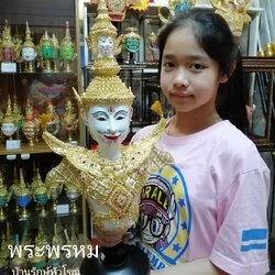 หุ่นพระพรหม พร้อมฐานไม้สีดำ